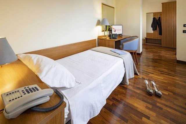 Classic Single Room