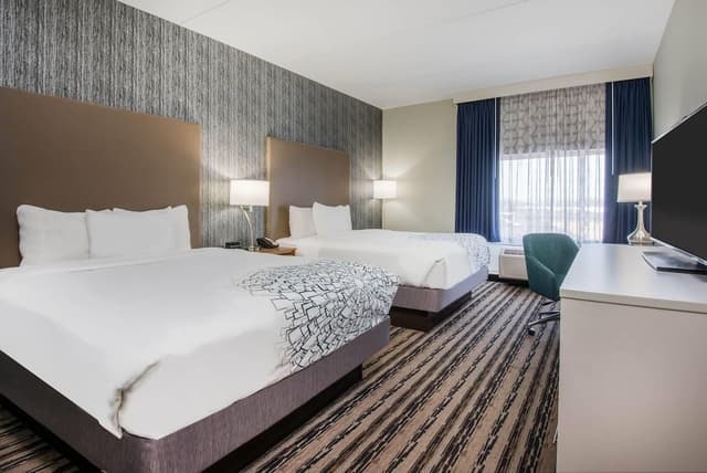 Room, 2 Queen Beds, Non Smoking