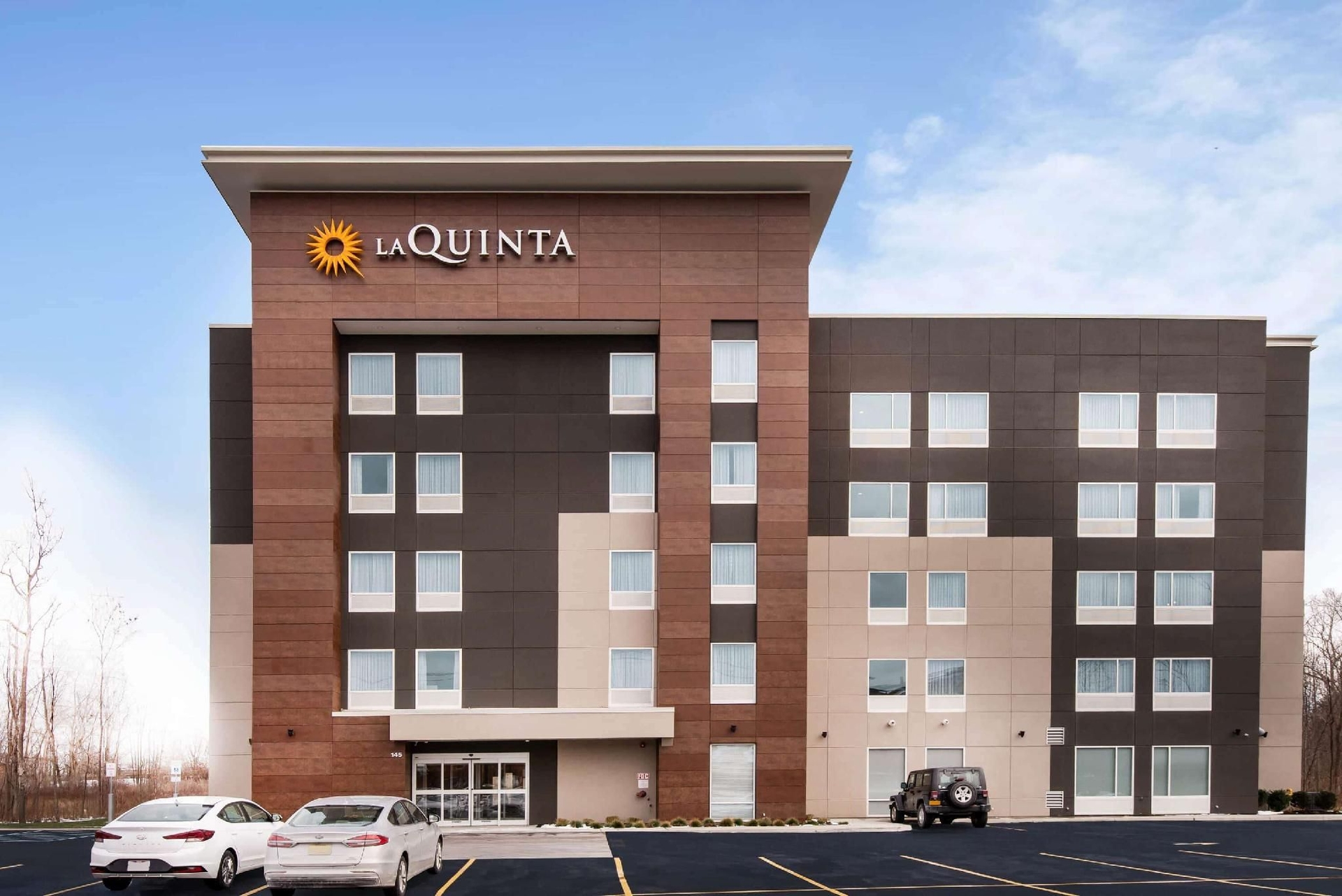 ลา ควินตา อินน์ แอนด์ สวีทส์ บาย วินด์แฮม บัฟฟาโล แอมเฮิร์สต์ (La Quinta Inn & Suites by Wyndham Buffalo Amherst)1