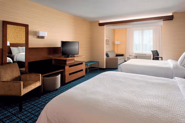 Suite, Multiple Beds