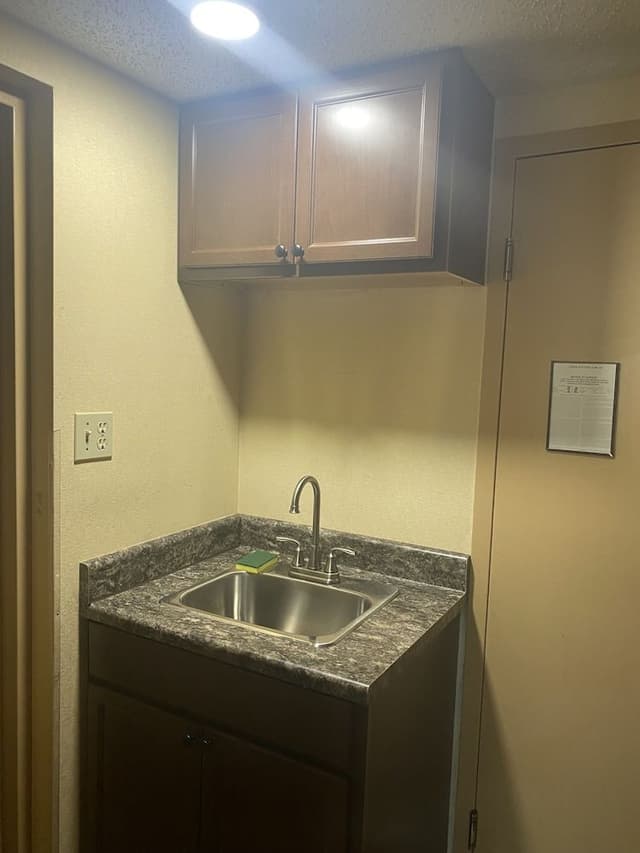 Room, 2 Queen Beds, Non Smoking (Efficiency)