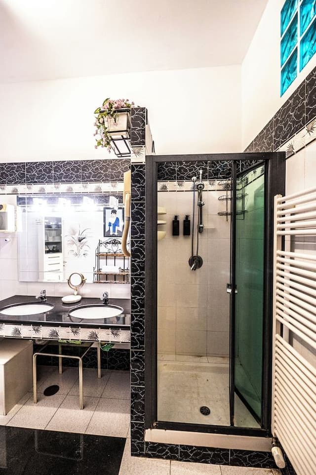 Trastevere 2 BR Cozy Apartment (Via Nicola Fabrizi 11)