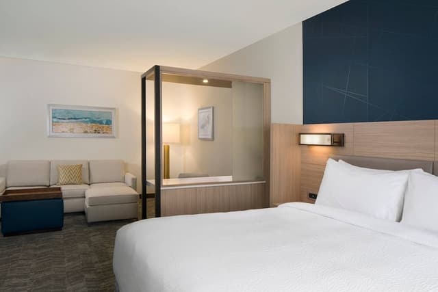 Suite, Multiple Beds