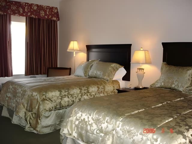 2 Double Beds, Non-Smoking