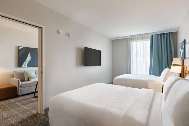 Suite, 1 Bedroom, Kitchen