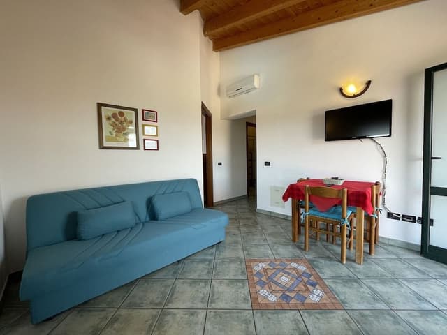 Standard Apartment, 1 Bedroom, Lake View, Poolside