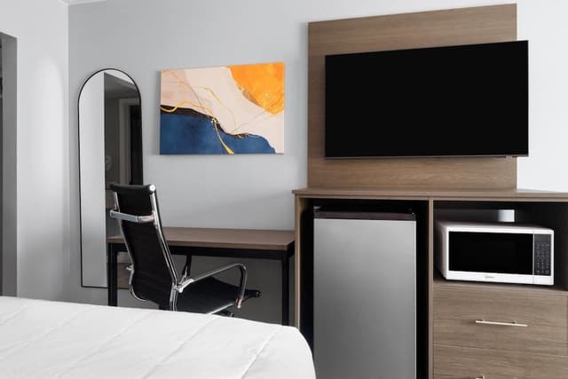 Room, 2 Queen Beds, Non Smoking