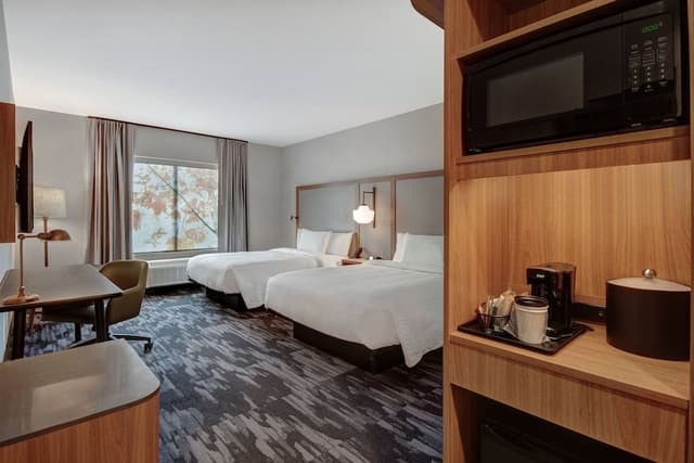 Room, 2 Queen Beds