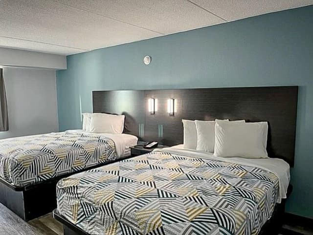 Standard Suite, 2 Queen Beds, Non Smoking, Refrigerator & Microwave