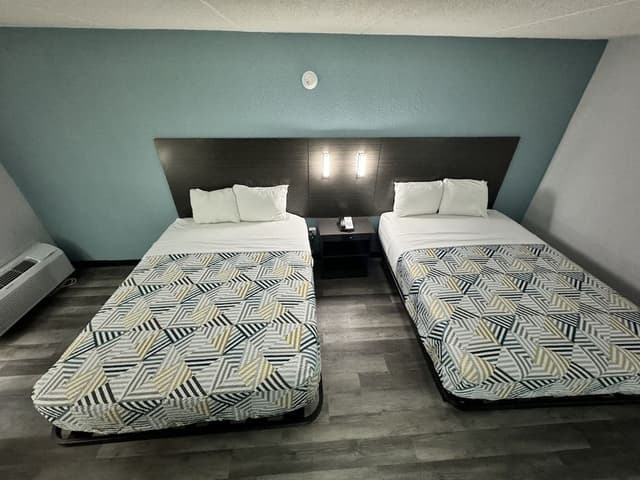 Standard Suite, 2 Queen Beds, Non Smoking, Refrigerator & Microwave