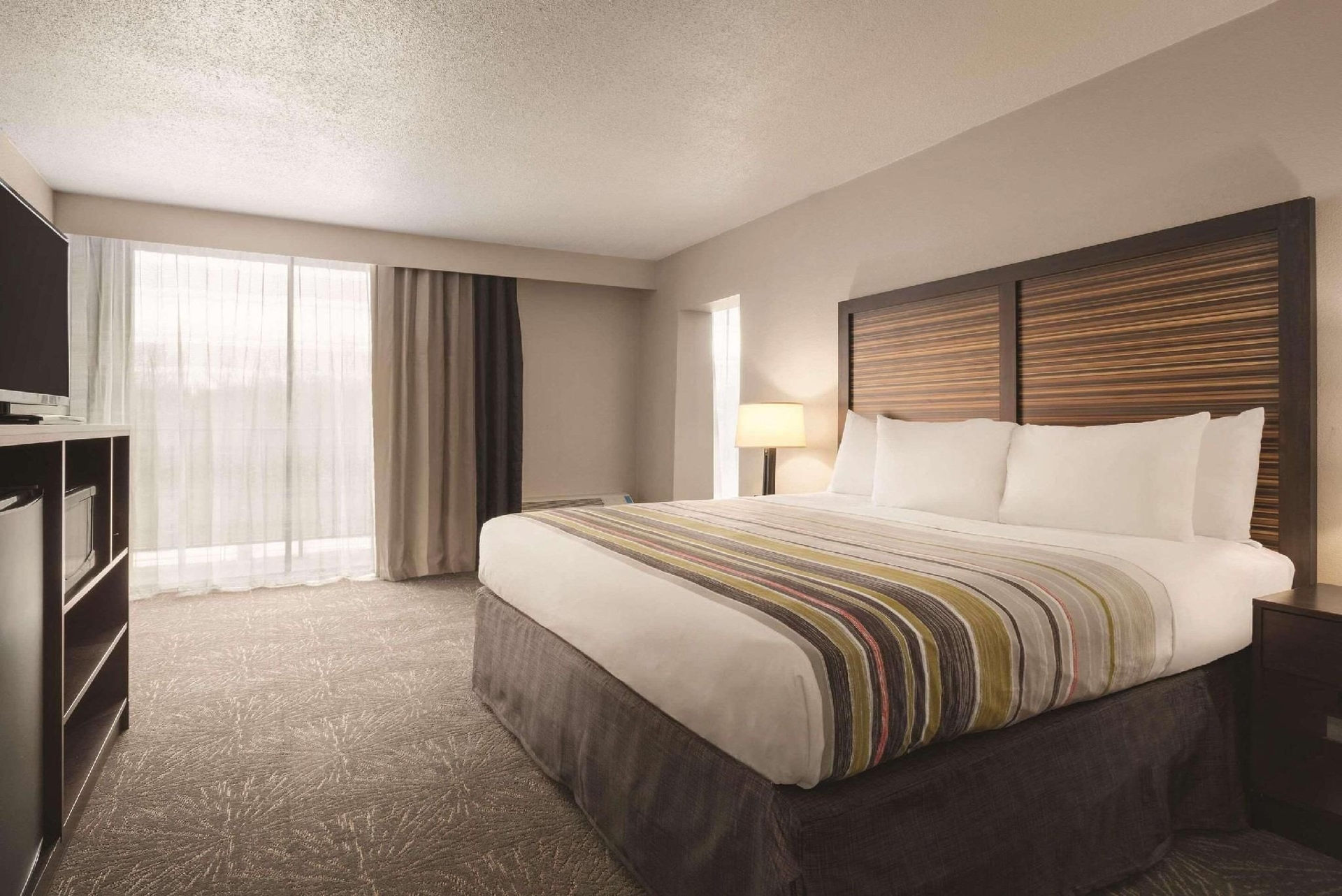 Country Inn & Suites by Radisson, Erlanger - Cincinnati South2