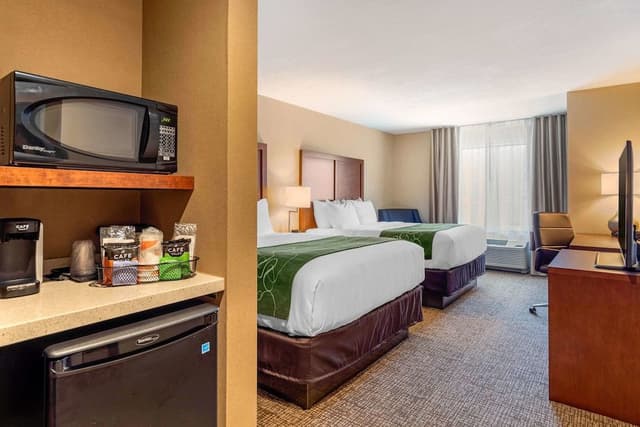 Room, 2 Queen Beds, Accessible, Non Smoking