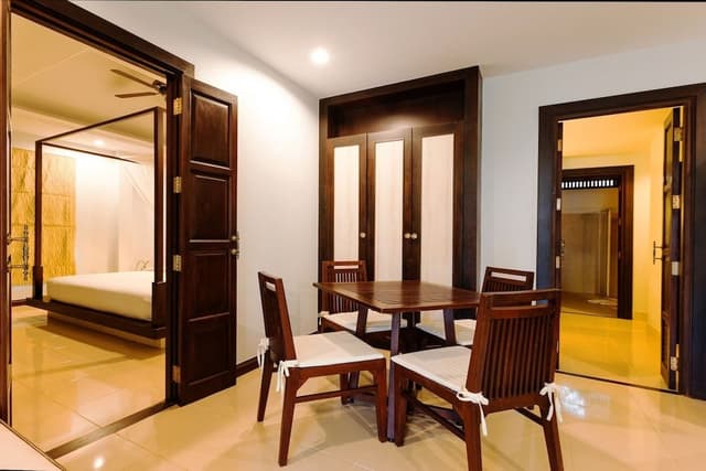 One Bedroom Jacuzzi Villa