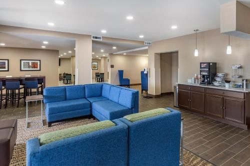 Comfort Inn & Suites Spring Lake - Fayetteville near Fort Bragg0