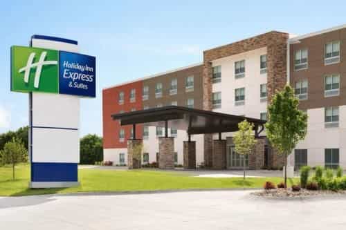 Holiday Inn Express & Suites Muncie Northwest, an IHG Hotel