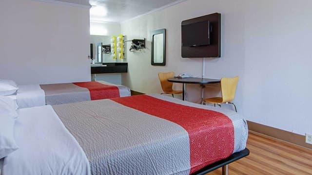 Deluxe Room, 2 Double Beds, Non Smoking, Refrigerator & Microwave