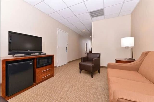 Suite, Multiple Beds, Non Smoking