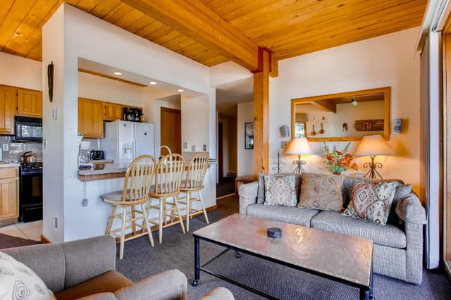 Woodcreek | 3 Peak | 1 Bedroom 1 Bath