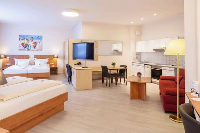 Family Room, Multiple Beds