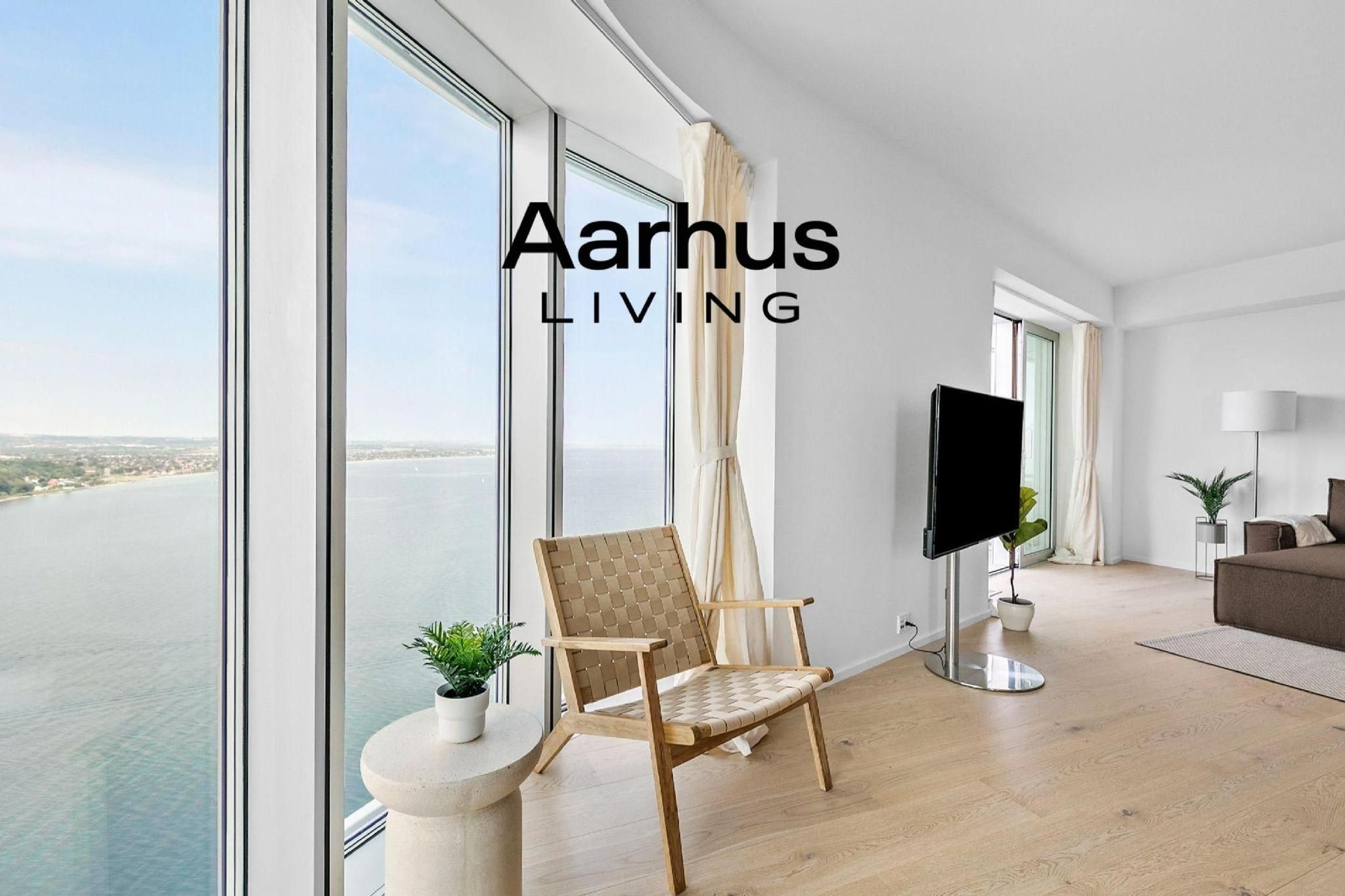ห้องเพนท์เฮาส์สวีท ชั้น 35 (Penthouse suite on 35th floor)3