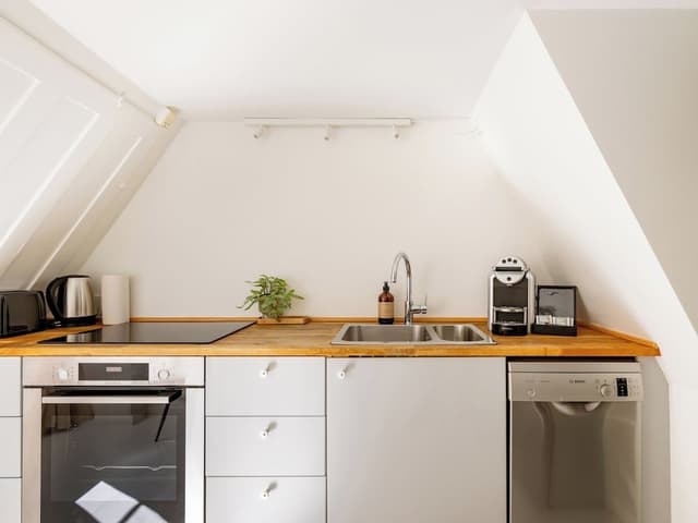 Apartment, 1 Bedroom, City View