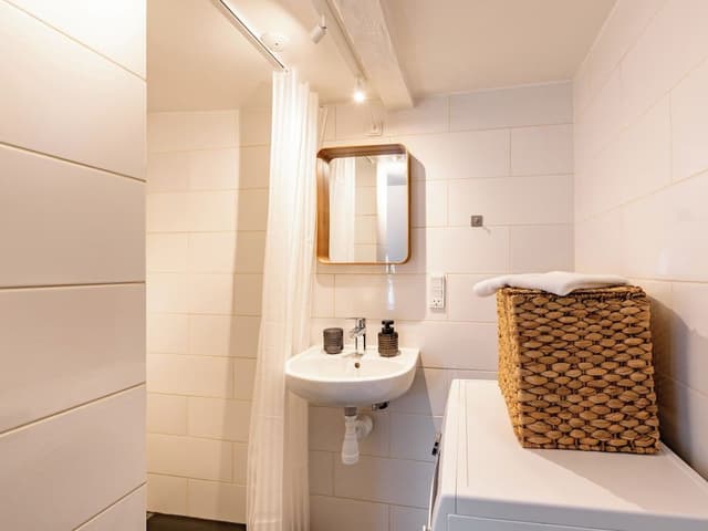 Apartment, 1 Bedroom, City View