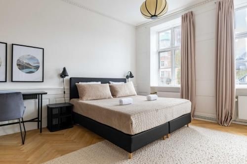 อพาร์ทเมนท์ 3 ห้องนอนที่หายาก รายละเอียดเฉพาะ ซีพีเอช ซิตี้ (Rare 3BR Apartment w/Unique Details CPH City)4