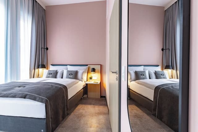 Standard Room, Multiple Beds (up to 3 adults)