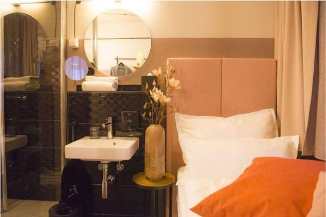 Single Room