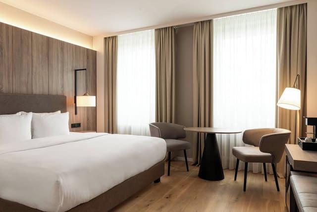Executive Room, 1 King Bed