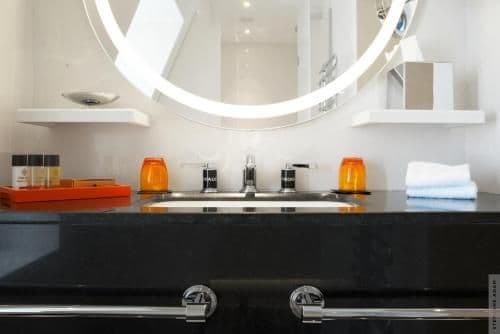Suite Montaigne