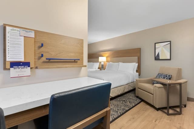 Studio, 2 Queen Beds
