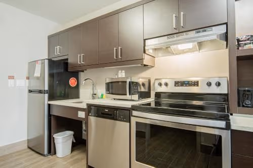 1 Bedroom Suite, 1 King, Sofa bed, Limited view