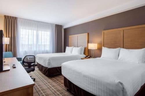 2 Queen beds, No Smoking