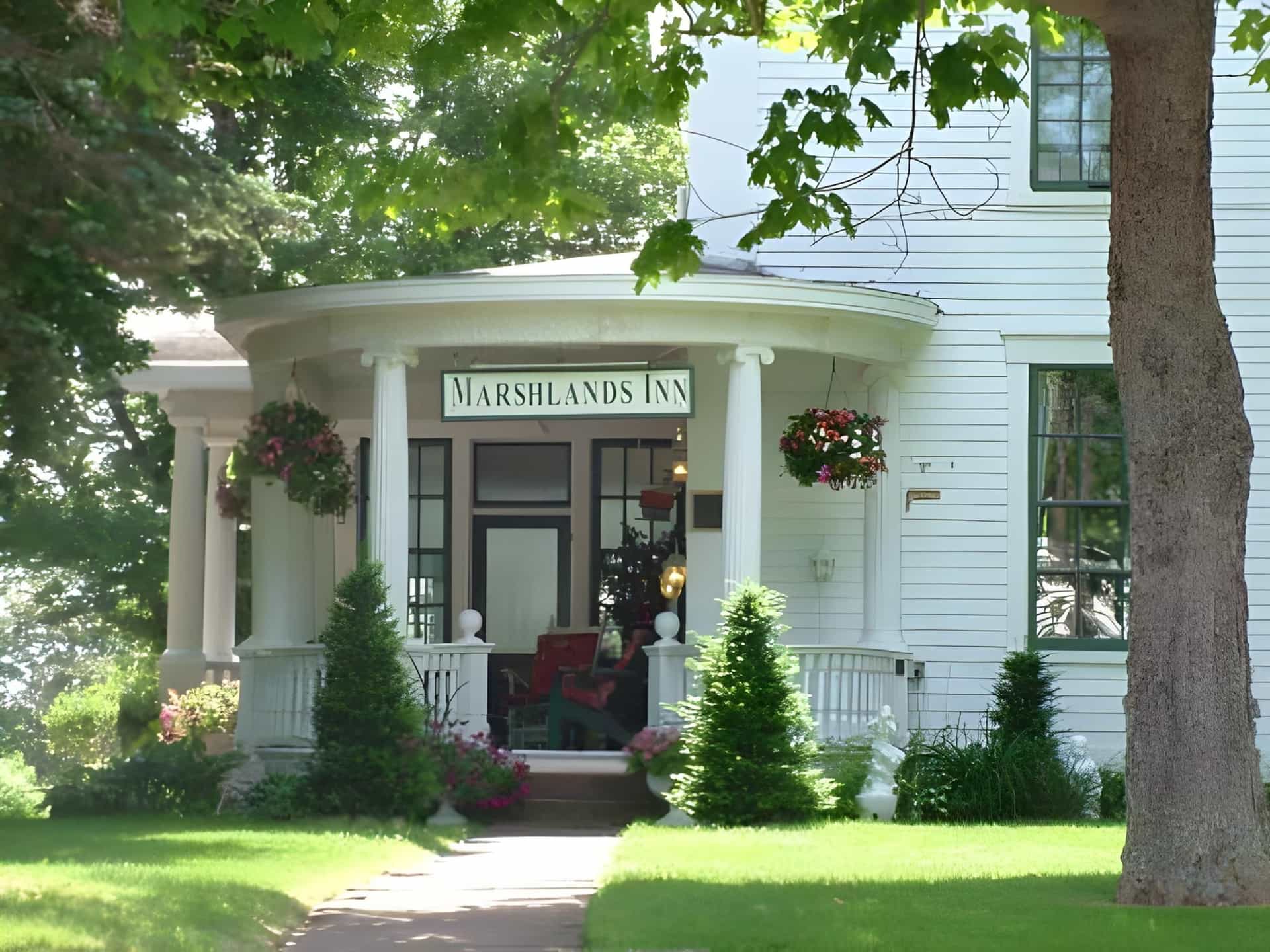 Marshlands Inn