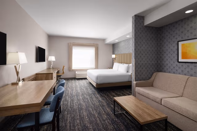 Suite, 1 King Bed, Non Smoking, Kitchen (with Sofabed, Full Kitchen)