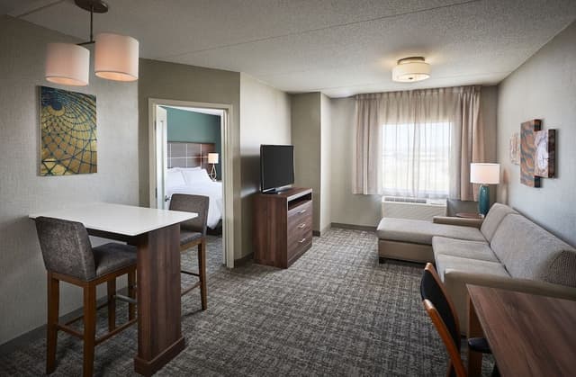 Suite, 1 Bedroom, Accessible Bathtub, Kitchen (Mobility)