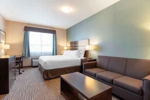 Canalta Hotel Moosomin3
