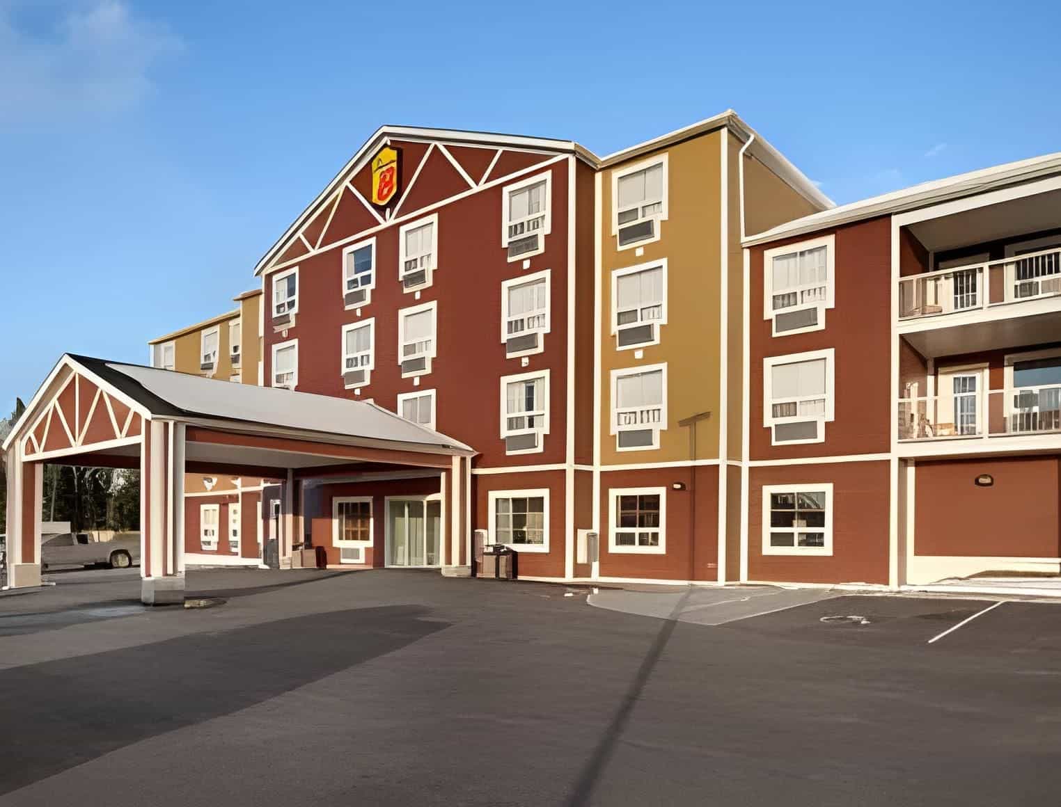 Super 8 By Wyndham Red Lake On
