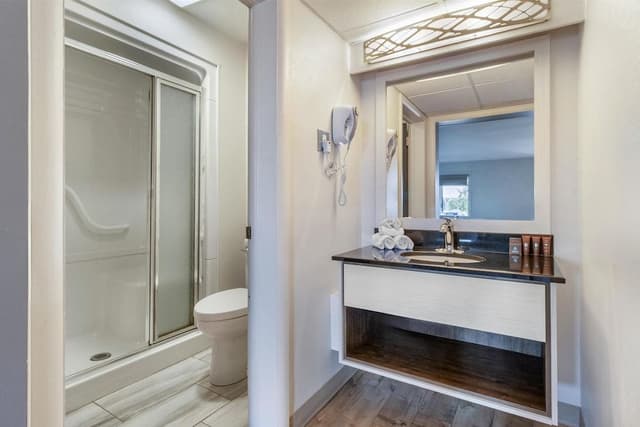 Suite, 2 Double Beds, Non Smoking, Refrigerator & Microwave