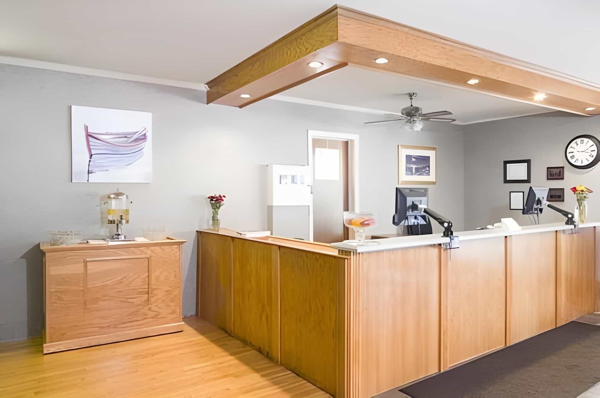 Mount Peyton Resort and Conference Centre - Adults Only