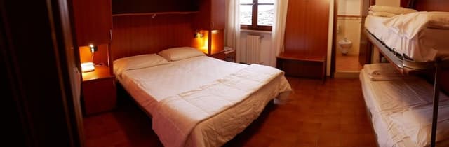 Double Room (extra bed)