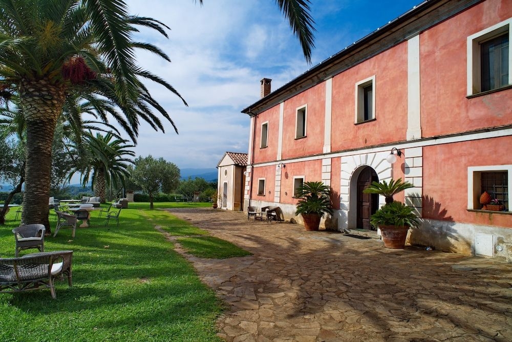 Agriturismo Le Carolee0