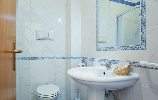 Standard Double or Twin Room, Partial Sea View