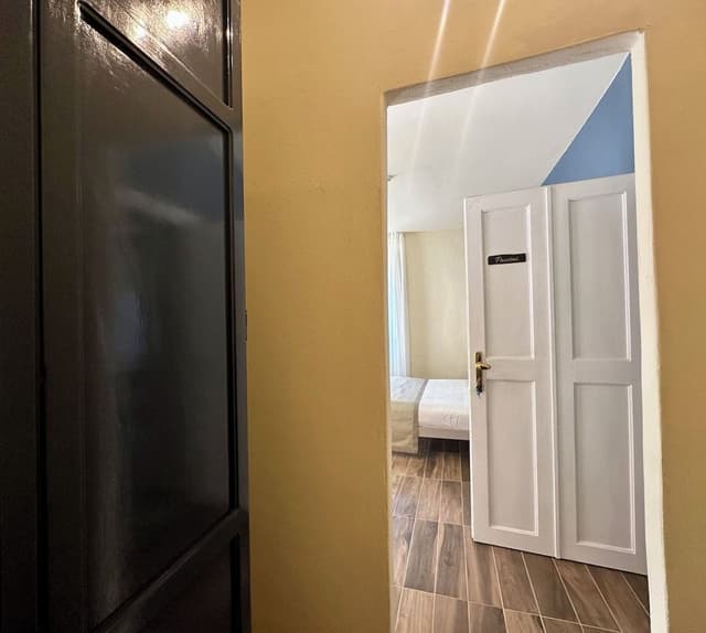 Deluxe Room, 1 Queen Bed with Sofa bed