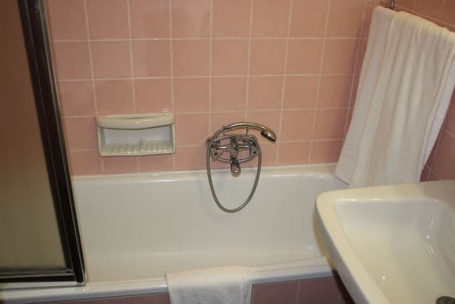 Standard Double Room, 1 Double or 2 Twin Beds, Non Smoking, City View