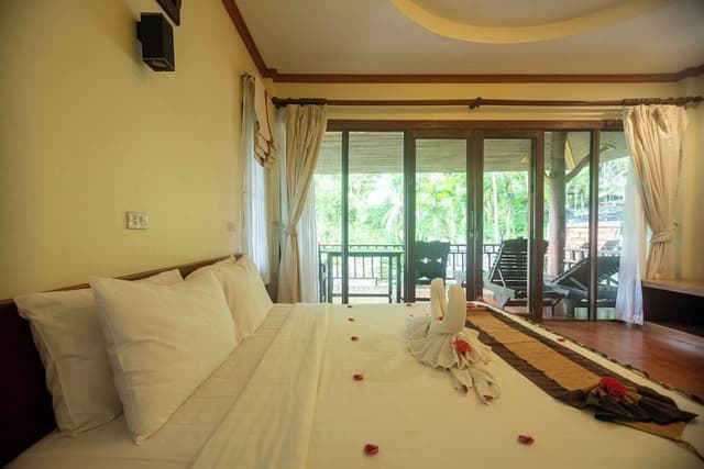 Deluxe Bungalow