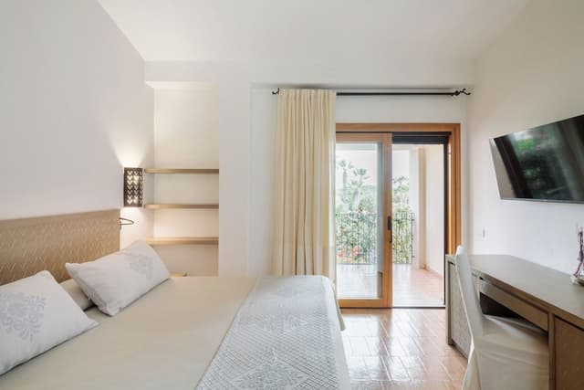 Classic Double Room, Partial Sea View