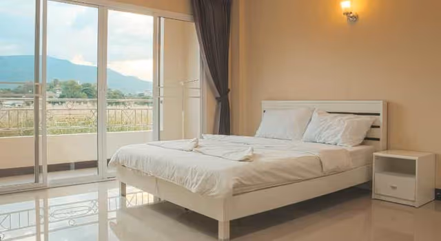Standard Double Room (Please show Company ID on check in date)
