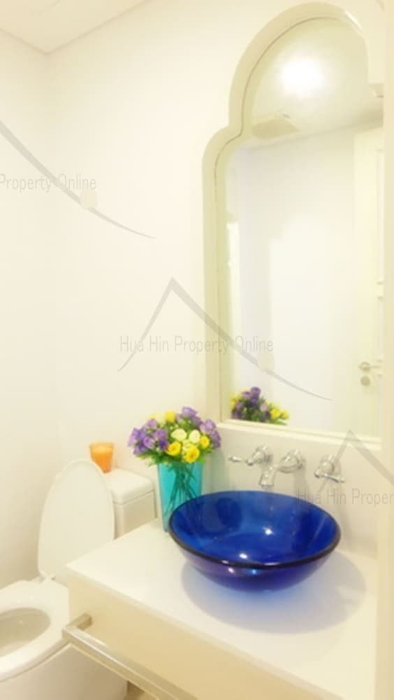 Exclusive Condo, 3 Bedrooms, Kitchenette, Pool View
